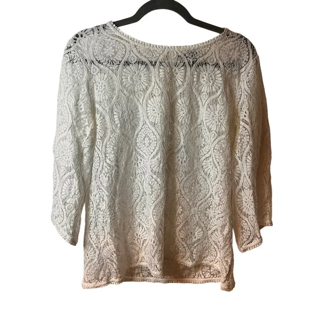 Banana Republic White Lace 3/4 Sleeves Blouse Medium